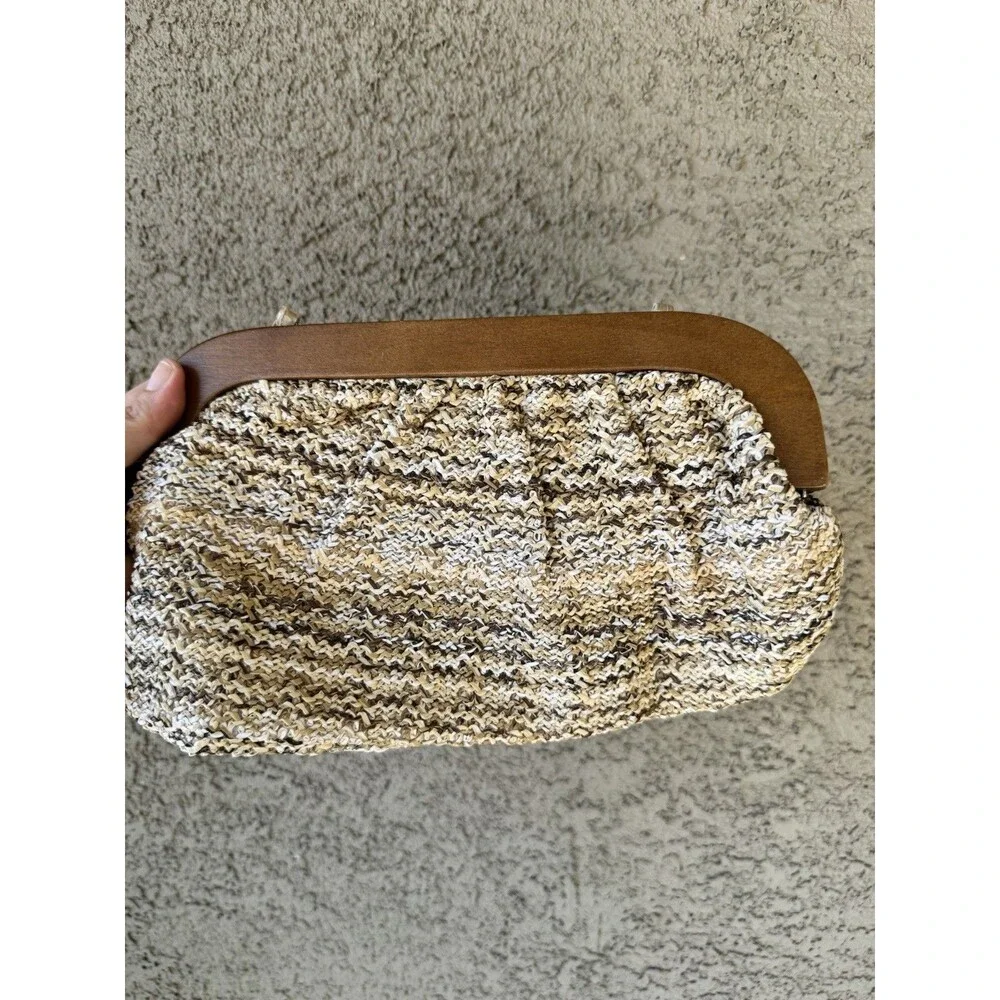 Sandra Robert’s Squared Raffia Weave Wooden Framed Clutch Boho Earthy Beige